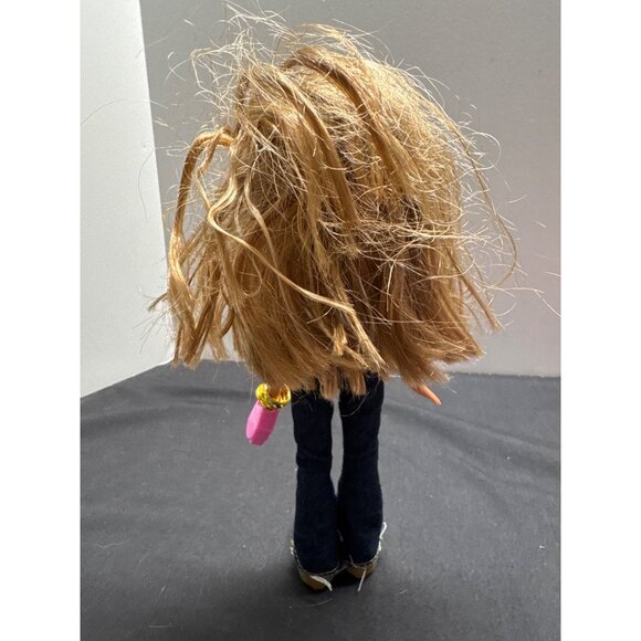 Bratz Doll Baby Suk Outfit Blonde Hair & Accessories - Picture 6 of 7